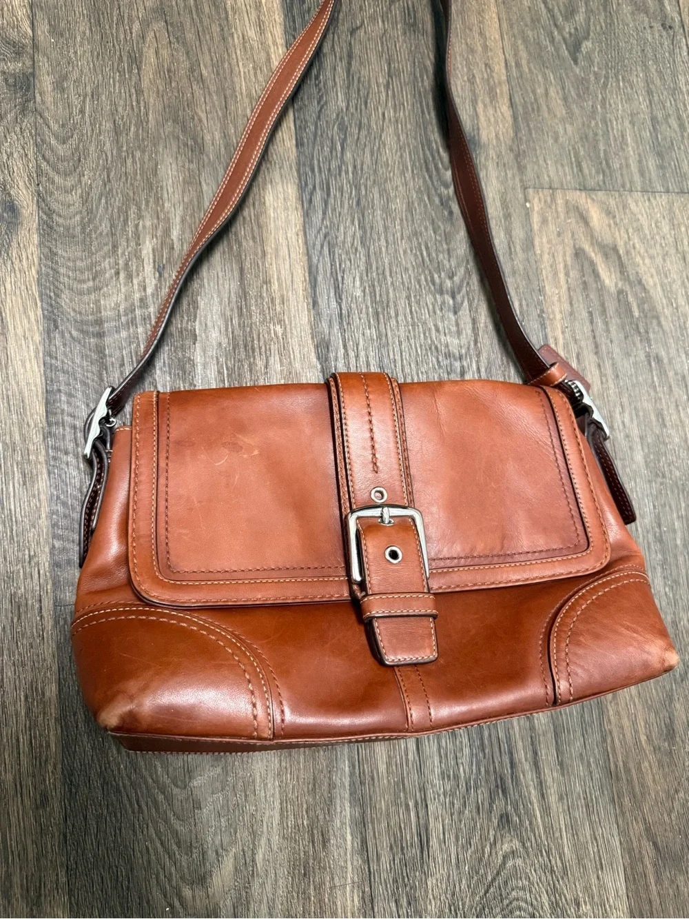 Vintage Y2K Coach Hampton F12606 Soft Leather Medium Brown Crossbody